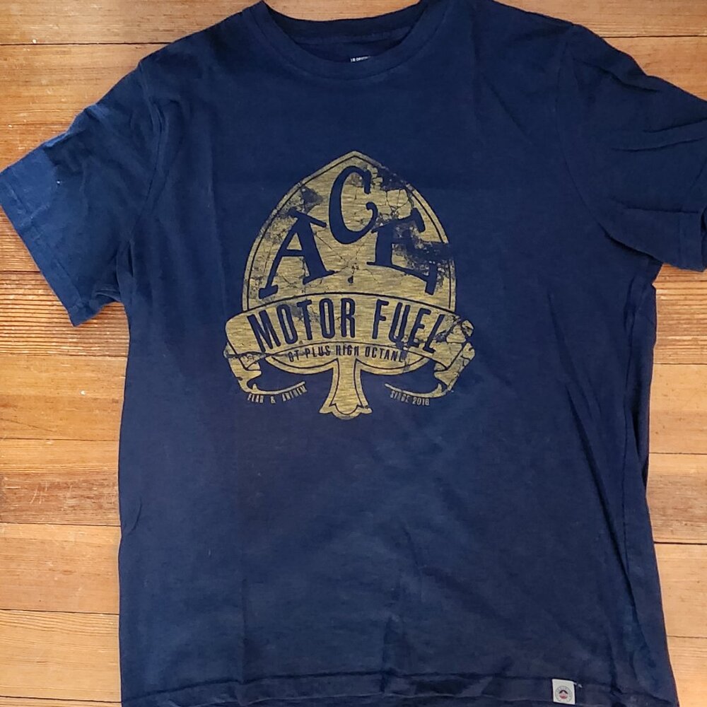Men's Flag and Anthem T-Shirt New Large